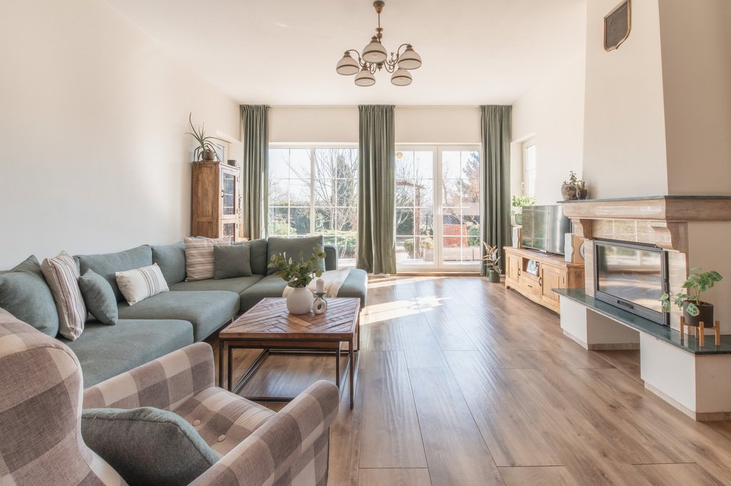 Dom 224 m² z ogrodem, garażem Szembekowo