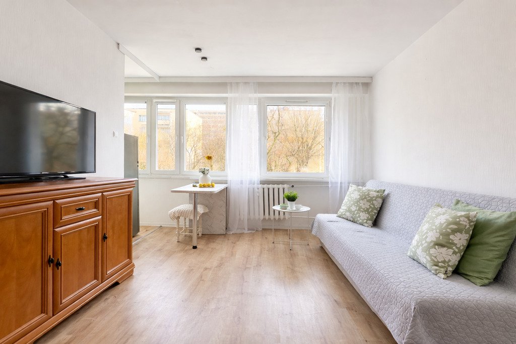 Na sprzedaż –  kawalerka na Piskorskiej 7