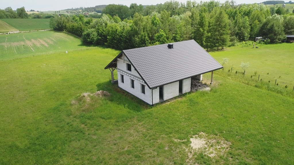 Dom w stanie surowym  – działka 3500 Jarczechowo
